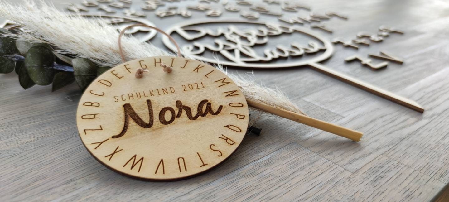 Einschulung Dekoset 4 teilig - Geschenkhaltig | personalisierte Geschenke