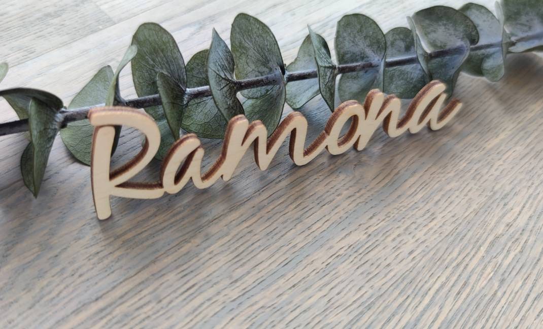 Namensschriftzug Holz