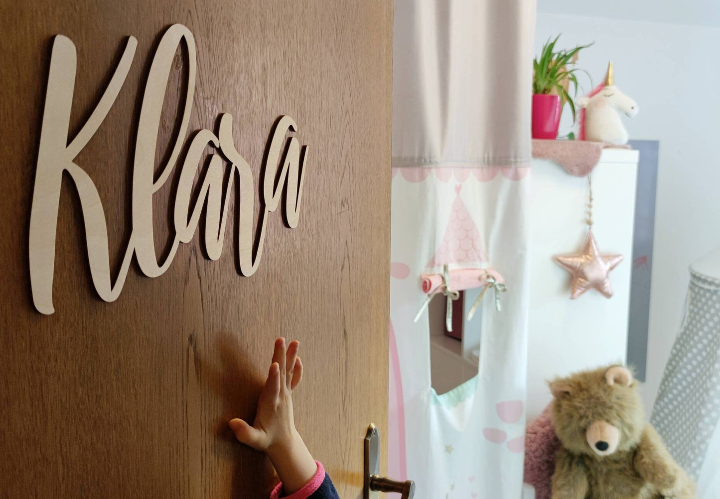 Türschild Kinderzimmer | Schriftzug Name | Holz - Geschenkhaltig | personalisierte Geschenke