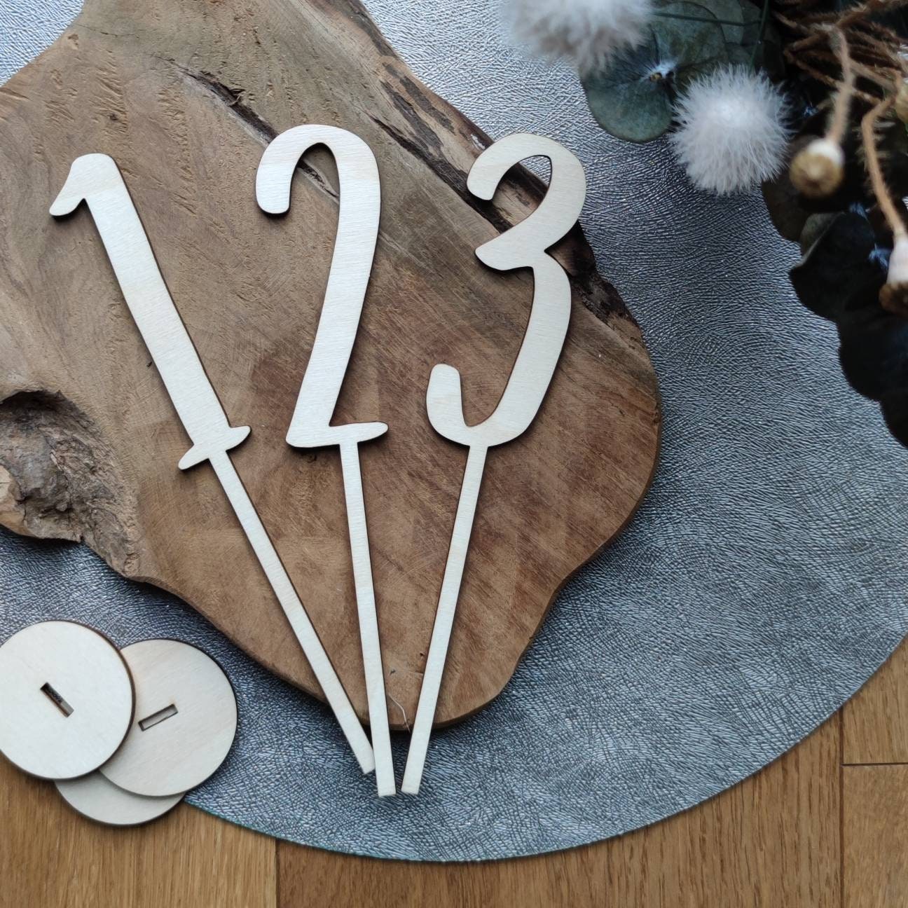 Tischnummer Set 1-12 | Zahlen - Geschenkhaltig | personalisierte Geschenke