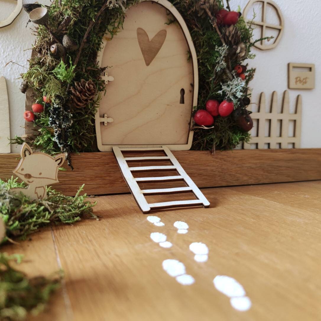 Wichtel Zubehör | Fußabdruck Schablone - Personalisierte Geschenke | Geschenkhaltig