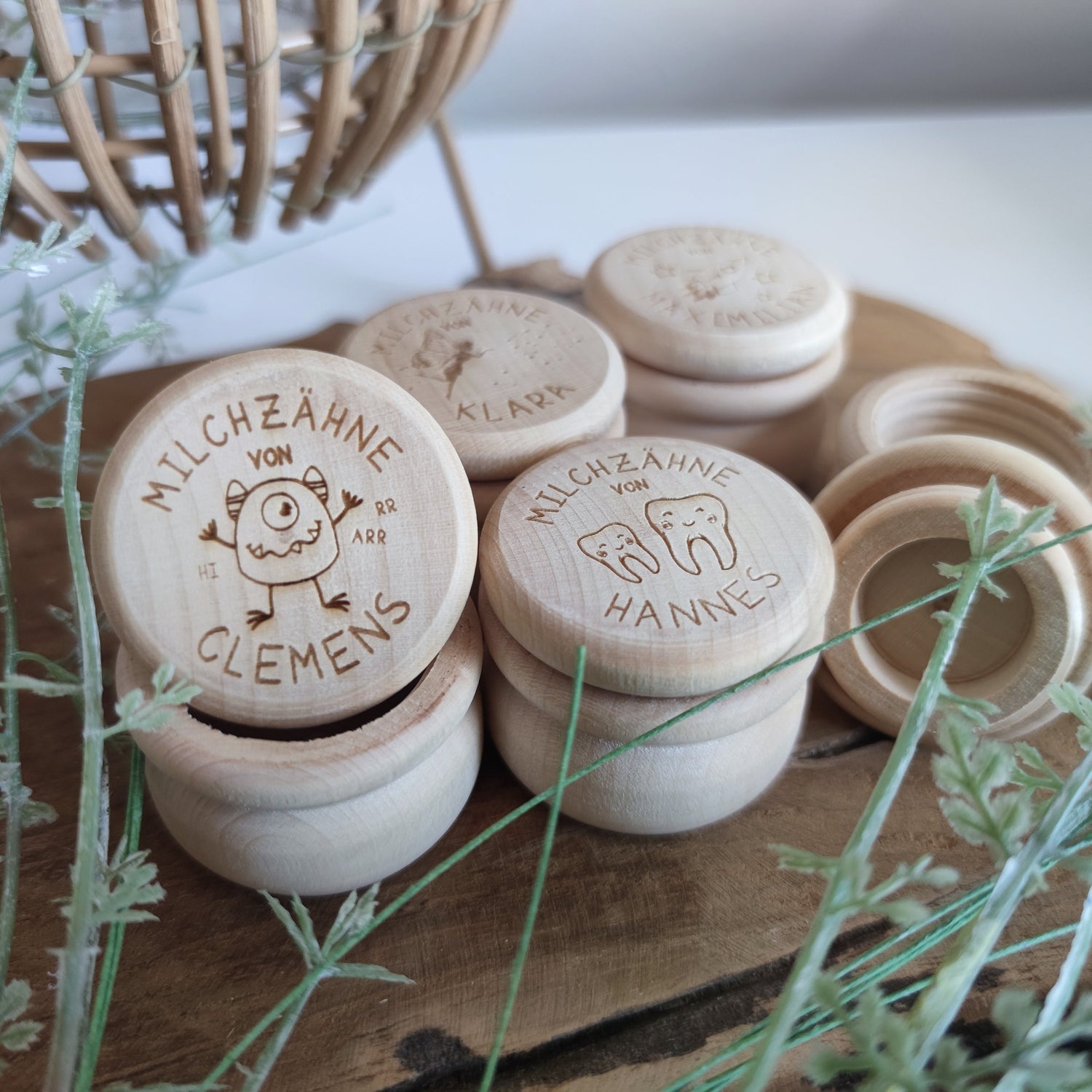 Zahndose personalisiert | Milchzahndose mit Name | 8 Motive zur Auswahl | mit SCHRAUBVERSCHLUSS - Personalisierte Geschenke | Geschenkhaltig
